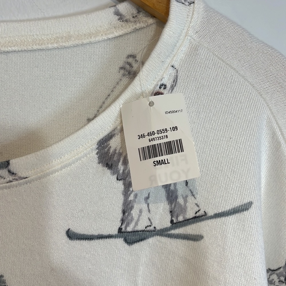 Gilly Hicks tree print/skiing yeti 2pc. Pyjama set in white size small NWT - Picture 16 of 16